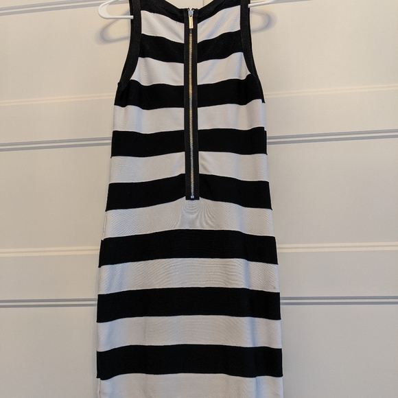 Michael Kors Striped Sleeveless Dress - Picture 4 of 5